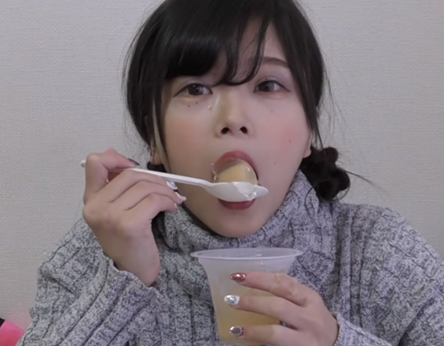 ひなちゃんねるが通っている大学について