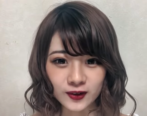 にたまごの特徴的なメイクを解析!