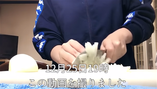 クリスマスに料理動画を投稿するにゃんたこ