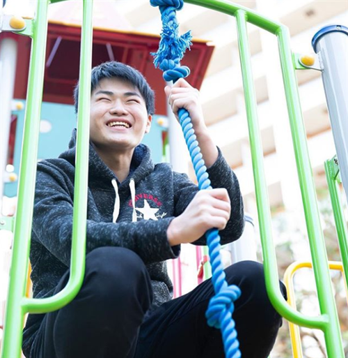 すずしょうとの次男こう