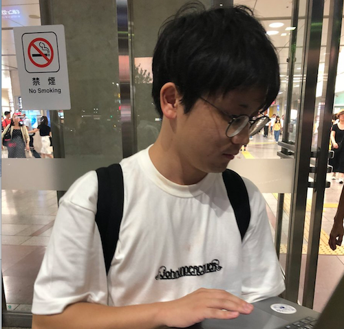 虫眼鏡のプロフィール